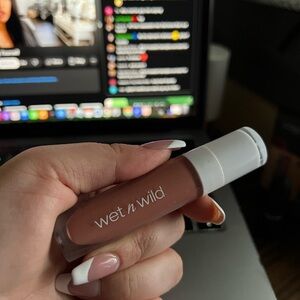 Wet n wild shadow silk